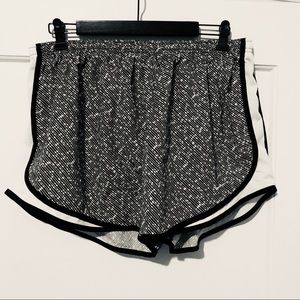 Nike Womens Running Short